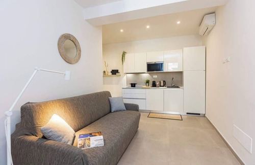 Celio Condo | Colosseum Holidays - San Giovanni in Laterano