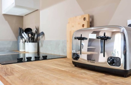 St. George's Apartment | Colourful&Lovely 1 bed flat