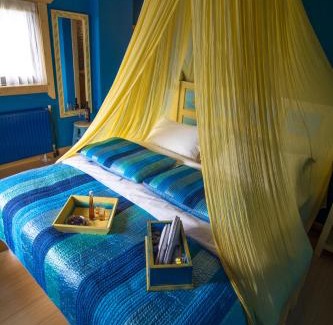 Synikia Mesi Trikalon House | Colours' Chalet