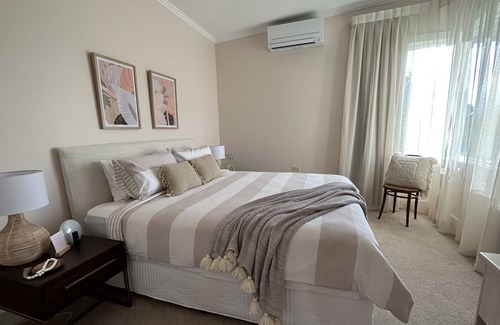 Mount Gambier House | Coltrane House - Luxury Getaway