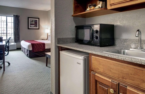 Columbia Hotel | Columbia Inn & Suites
