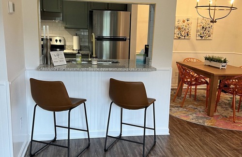 Woodfield Condo | Columbia SC Getaway2