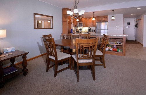 Crested Butte Condo | Columbine Slopeside, Ski in/out, Hot tub