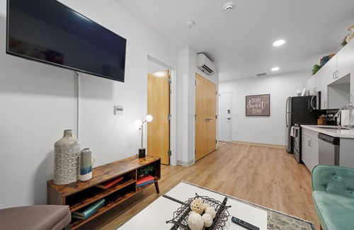 Downtown Columbus Bed & Breakfast | Columbus Modern Apartment
