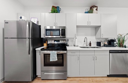 Downtown Columbus Bed & Breakfast | Columbus Modern Apartment