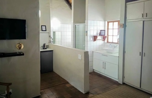 Nelspruit Apartment | Columbus Rock Unit 2 - No Loadshedding