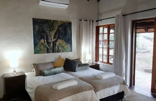 Nelspruit Apartment | Columbus Rock Unit 2 - No Loadshedding