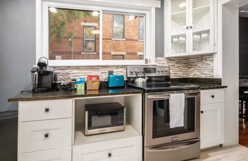 Brewery District Apartment | Columbus St Haus German Village/PetsOK