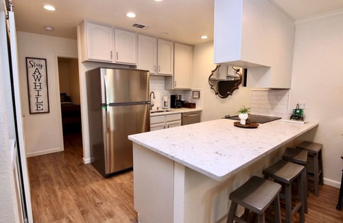 New Braunfels Condo | Comal Haus | 1st Floor | Recently Renovated | WiFi
