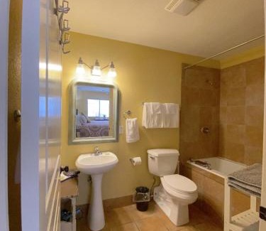 New Braunfels House | Comal Inn