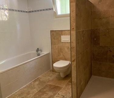 La Celle-sous-Gouzon Bed & Breakfast | Combe Rouge