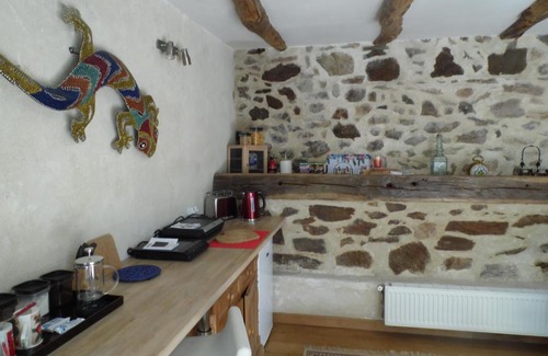 Vabre-Tizac Bed & Breakfast | Combecave