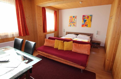 Sankt Lambrecht Apartment | Combi of two apartments next to the ski lift and ski slope