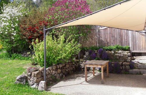Toiny Cottage | Come breathe the air of the chartreuse