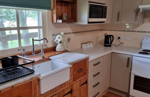 Freemans Reach Cottage | Come enjoy a farmstay at the historical Reibycroft Estate in Freemans Reach NSW.