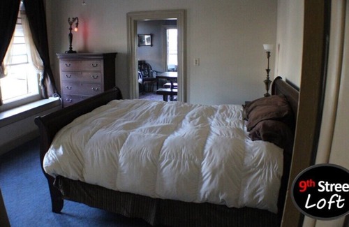 Etowah House | Come Enjoy a Unique Space 125 Year Old East TN Loft