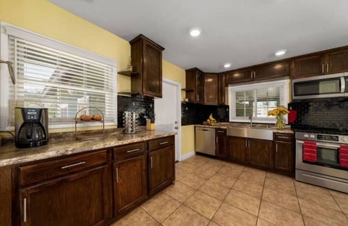 El Cajon House | Come enjoy the pool in sunny San Diego!