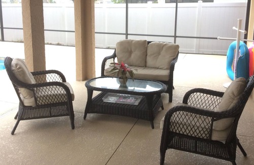 Antrim Dells Villa | Come Enjoy This Beautiful 3/2 Villa with Pool & Privacy! Includes FREE WiFi!!