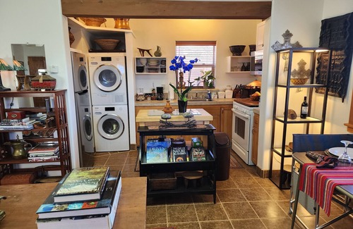 Canoncito House | Come experience a taste of Africa nestled in the foothills of Santa Fe.