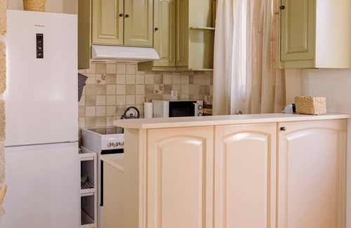 Stironas Cottage | Come for the peace, stay for the feeling - cozy cottage near wineries & nature