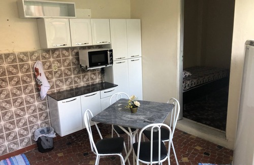 Penha House | Come home in quiet street close to everything