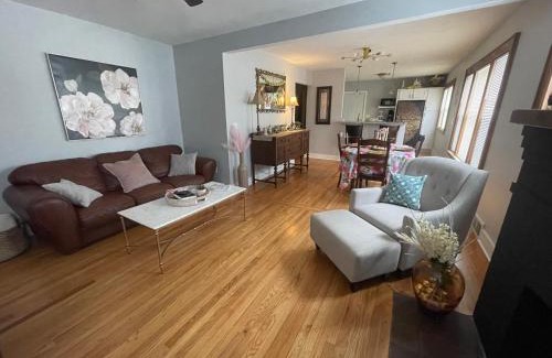 Syracuse Apartment | Come home to Kenwood Conveniently located Syracuse