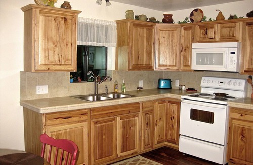 Pearce Apartment | COME LIVE THE DREAM!