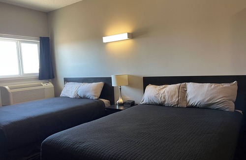 Midale Hotel | Come On Inn Motel