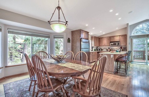 Montgomery Estates House | Come play in the mountains, Fenced yard, hot tub, family room