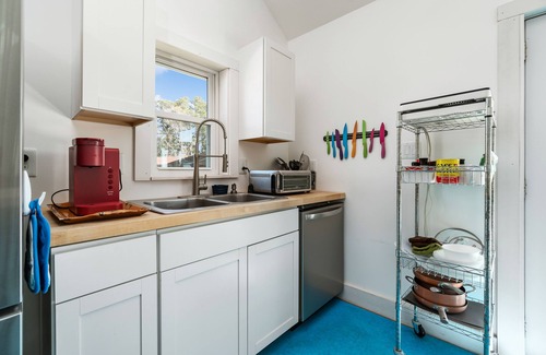 Minnesott Beach Cottage | Come relax at Pelican Watch
