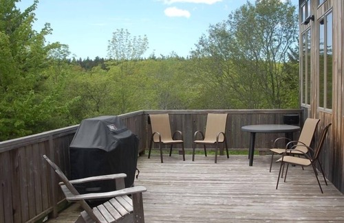Brooksville House | Come Relax on the Coast of Maine