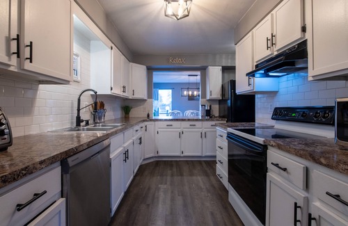 Richland House | Come Sail Away Home - Wonderful 3-Bedroom Home