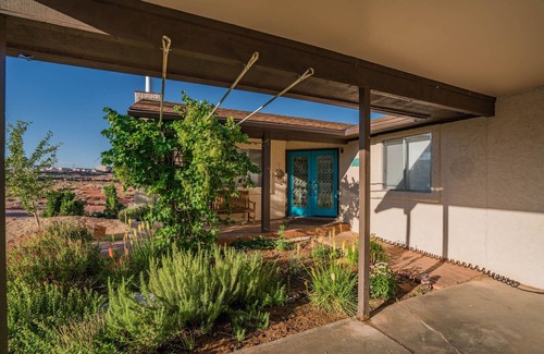 Page House | Come stay and play!