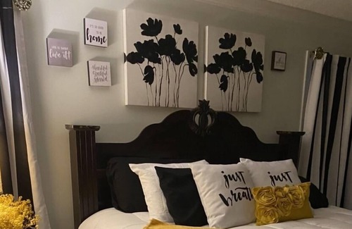 Lake Park House | Come stay and relax at the elegant Bienvenue Bed and Breakfast Inn