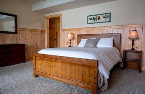 Weare Resort | Come stay at our four season resort!