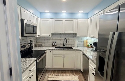 Burkesville House | Come stay with us @DHL! Great for families! <6mi to lake/golf