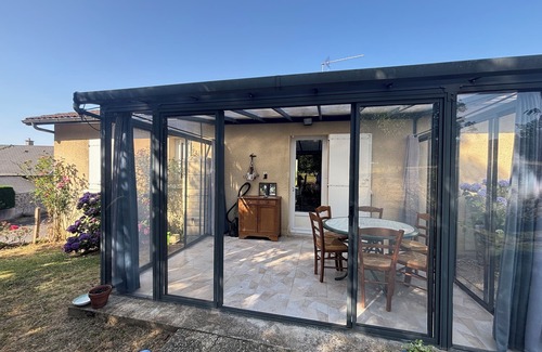 Angoisse House | Come to ANGOISSE in a quiet house with many activities around.