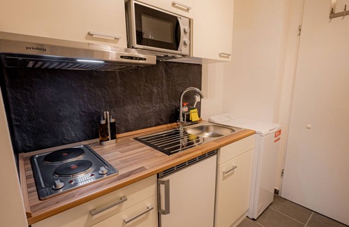 Passau Apartment | Come4stay Passau - Spitalhof I Modern I Wlan I Küche I Balkon I Netflix