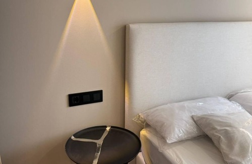 Santa Coloma de Gramenet Apartment | Comfortable and stylish apartment. 3A