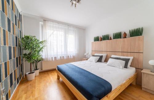 Hamor Apartment | Comfort 28 - 2-Room Stay Near Park, Netflix & Parking