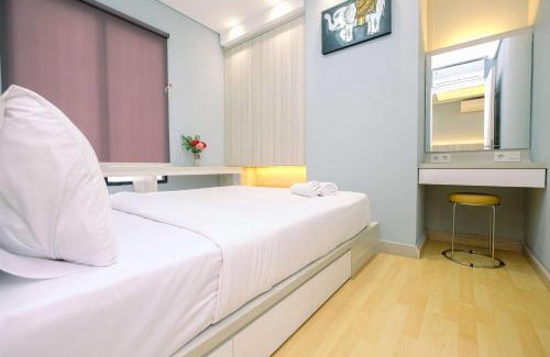 Cipulir Apartment | Comfort 2BR at Kebayoran Icon Apartment By Travelio