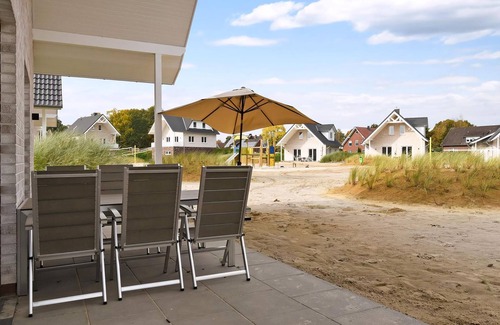 Dwergte House | Comfort 6-person bungalow in the holiday park Landal Dwergter Sand