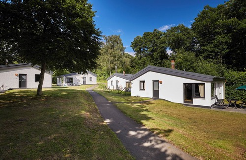 Stadtkyll House | Comfort 6-person bungalow in the holiday park Landal Wirfttal