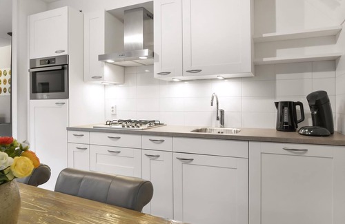 Ees House | Comfort 6-person farmhouse in the holiday park Landal Het Land van Bartje