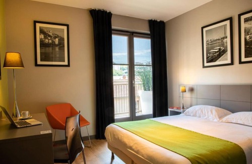 9th Arrondissement Hotel | Comfort and Convenience! Two Pet-friendly Accommodations in the Hear of Lyon!