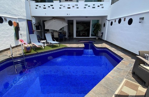 Costa Azul House | Comfort and Luxury, House Premium quality Kalam-Kali. amazing pool. beach nearby