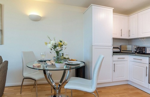Paignton Apartment | Comfort and luxury in a sea front location with panoramic sea views.