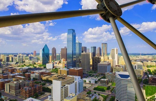 North Dallas Apartment | Comfort and Relaxation! Pet-friendly & Modern Accommodation with Parking!