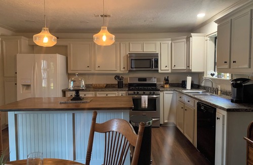 Magnolia House | Comfort and Serenity.Long Term Stays Considered.