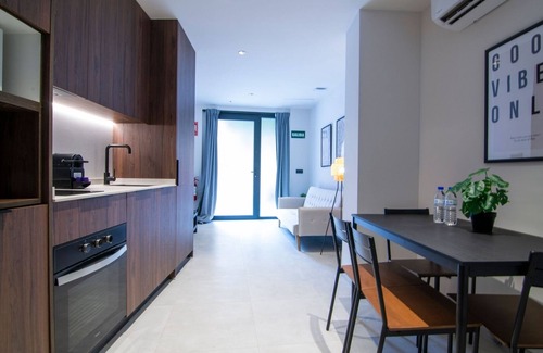 Sant Antoni Apartment | Comfort and Style for 3 in Morvedre